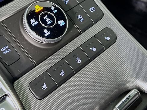 Certified 2025 Hyundai Palisade Calligraphy AWD/4WD image 21