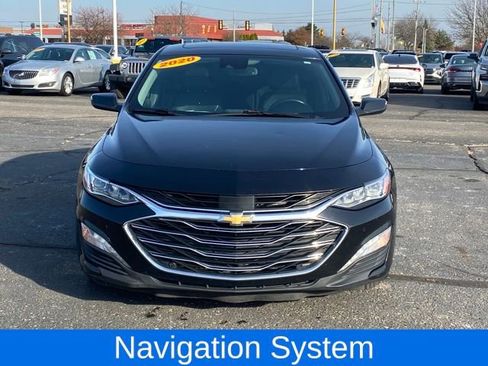 Used 2020 Chevrolet Malibu Premier FWD image 2