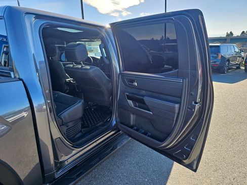 Used 2026 Toyota Tundra Limited AWD/4WD image 28