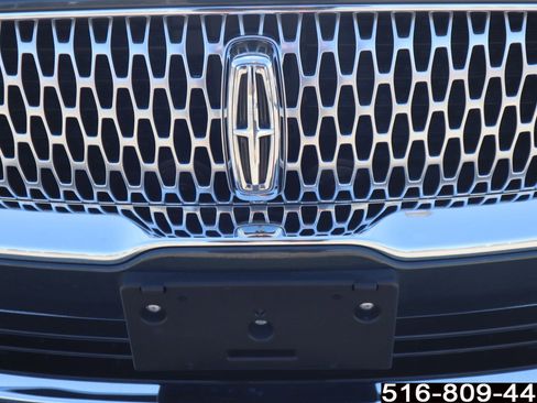 Used 2022 Lincoln Nautilus Reserve image 35