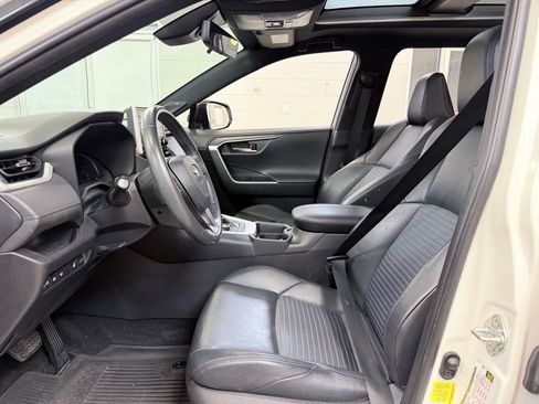 Used 2020 Toyota RAV4 XSE AWD/4WD image 13