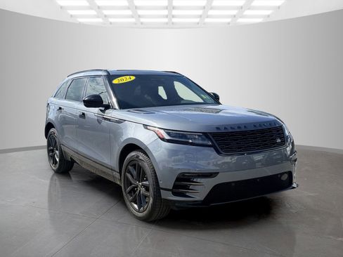 Used 2024 Land Rover Range Rover Velar Dynamic SE AWD/4WD image 3