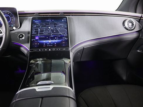 Used 2023 Mercedes-Benz EQE 500 4MATIC SUV image 44