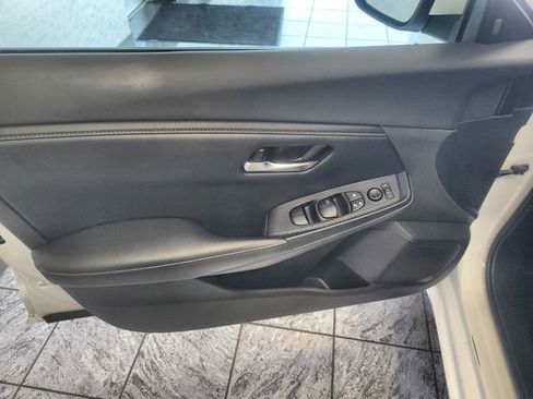Used 2023 Nissan Sentra SV FWD image 13