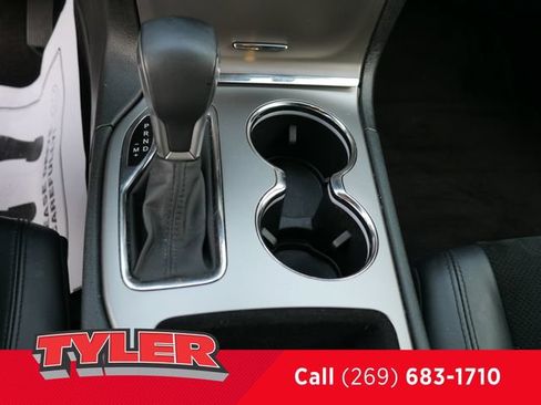 Used 2018 Jeep Grand Cherokee Altitude AWD/4WD image 29