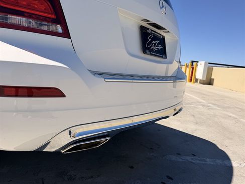 Used 2014 Mercedes-Benz GLK 350 2WD image 21