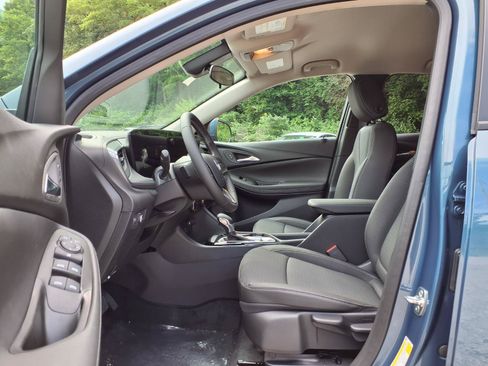 New 2026 Buick Encore GX Preferred FWD image 14