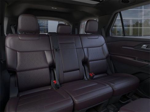 New 2026 Ford Explorer Platinum image 11