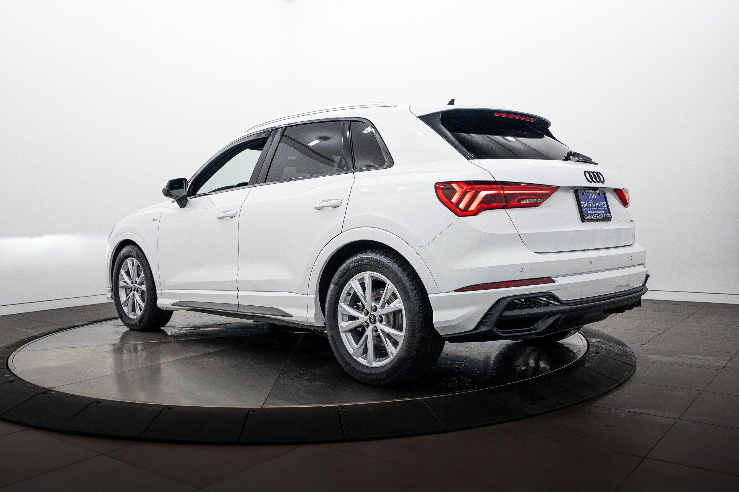 Used 2024 Audi Q3 2.0T Premium Plus AWD/4WD image 5