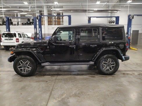 New 2025 Jeep Wrangler Sahara image 6