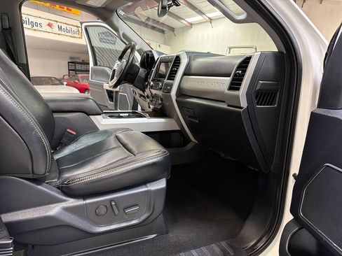 Used 2020 Ford F250 Lariat AWD/4WD image 37