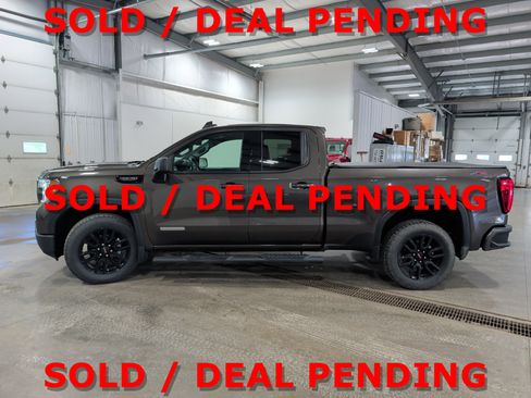 Used 2019 GMC Sierra 1500 Elevation w/ Elevation Value Package AWD/4WD image 5