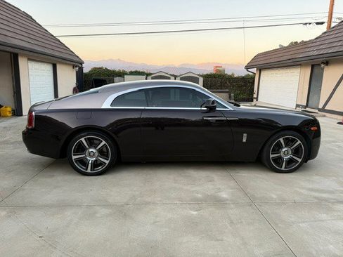 Used 2014 Rolls-Royce Wraith image 5