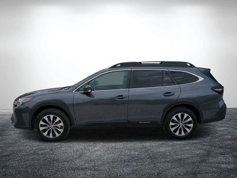 Used 2025 Subaru Outback Limited image 7