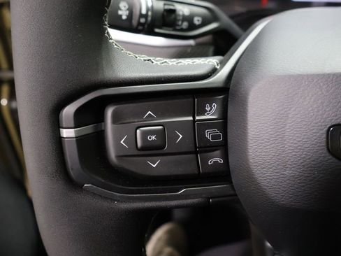 New 2026 Jeep Cherokee Overland image 25