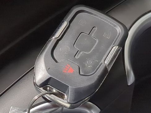 Used 2020 GMC Terrain SLE w/ Driver Convenience Package FWD image 41