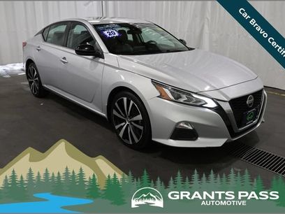 Certified 2020 Nissan Altima 2.5 SR w/ Premium Package