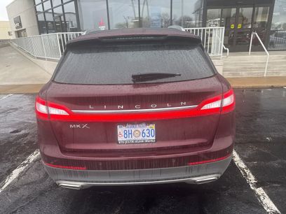 Used 2017 Lincoln MKX Reserve w/ Lincoln MKX Climate Package