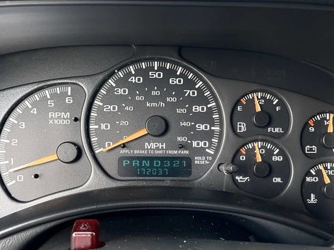 Used 2002 Chevrolet Tahoe LT image 29