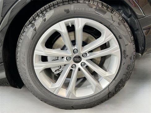 New 2026 Audi Q7 3.0T Premium Plus image 31