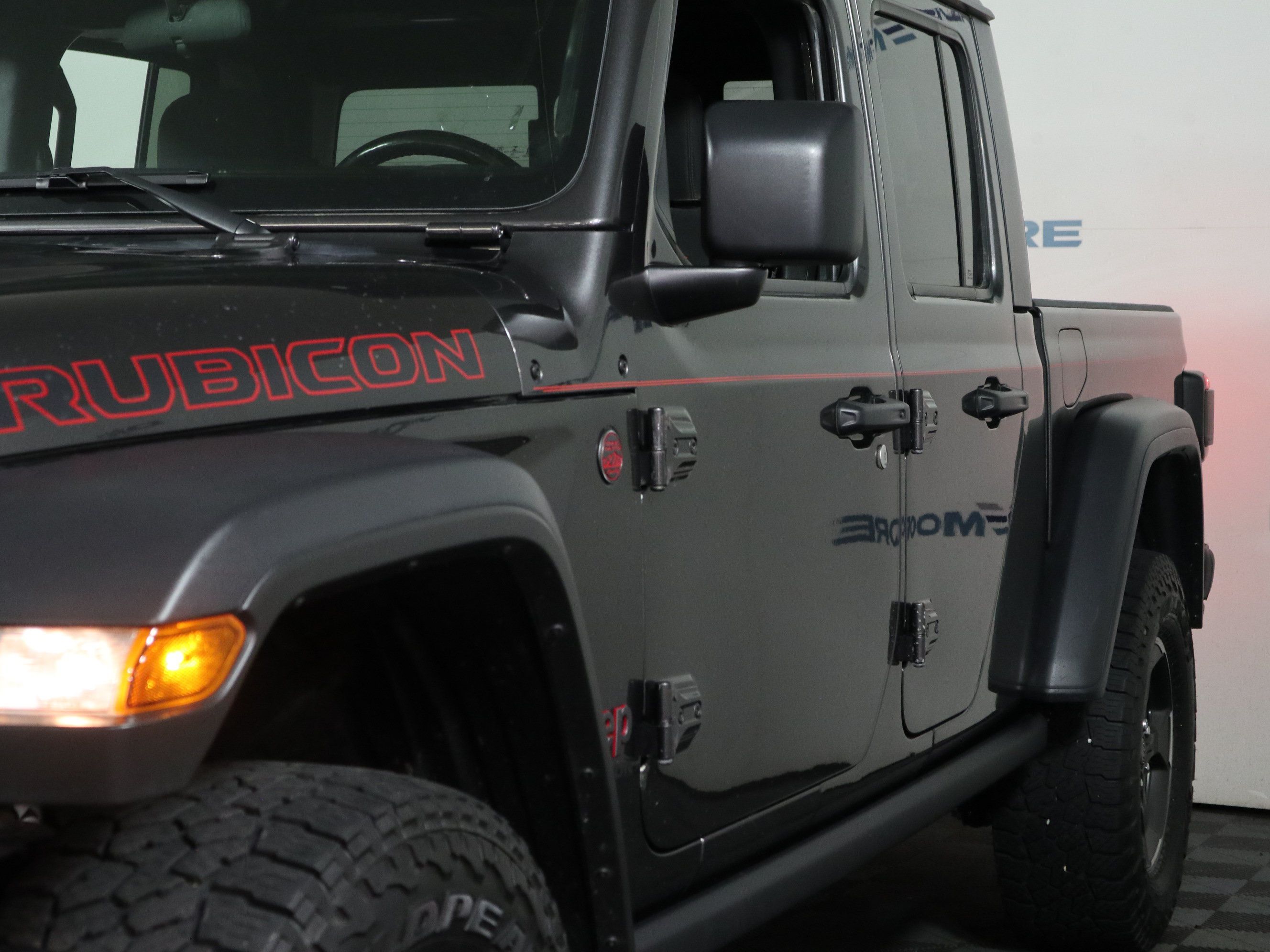 Used 2021 Jeep Gladiator Rubicon w/ Cold Weather Group AWD/4WD image 11