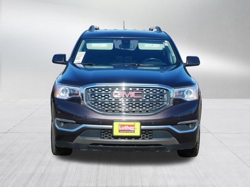 Used 2019 GMC Acadia Denali w/ Technology Package image 2