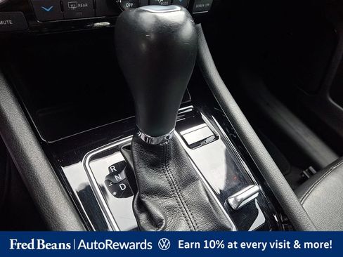 Used 2023 Jeep Compass Limited AWD/4WD image 19