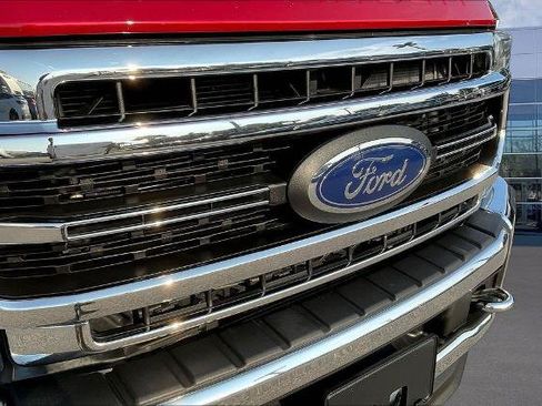 Certified 2022 Ford F250 Lariat w/ Lariat Ultimate Package AWD/4WD image 38