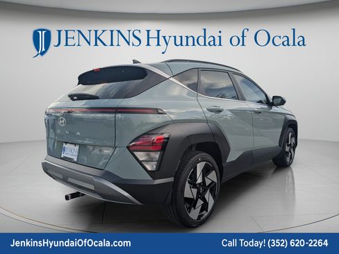 New 2026 Hyundai Elantra Hybrid FWD image 3
