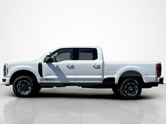 Used 2023 Ford F250 Lariat w/ Lariat Ultimate Package AWD/4WD video 2