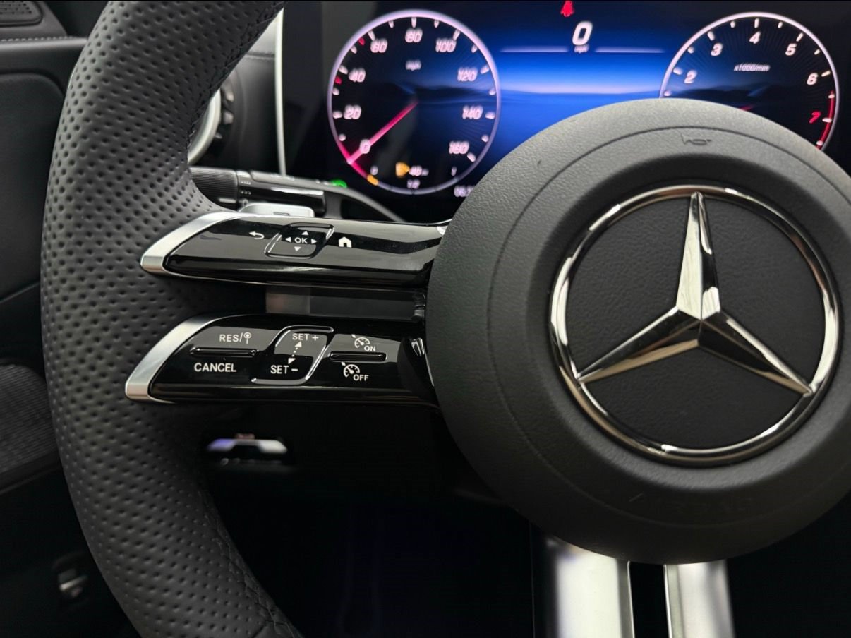 New 2027 Mercedes-Benz C 300 Sedan image 13