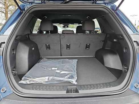 New 2026 Chevrolet Equinox LT image 11