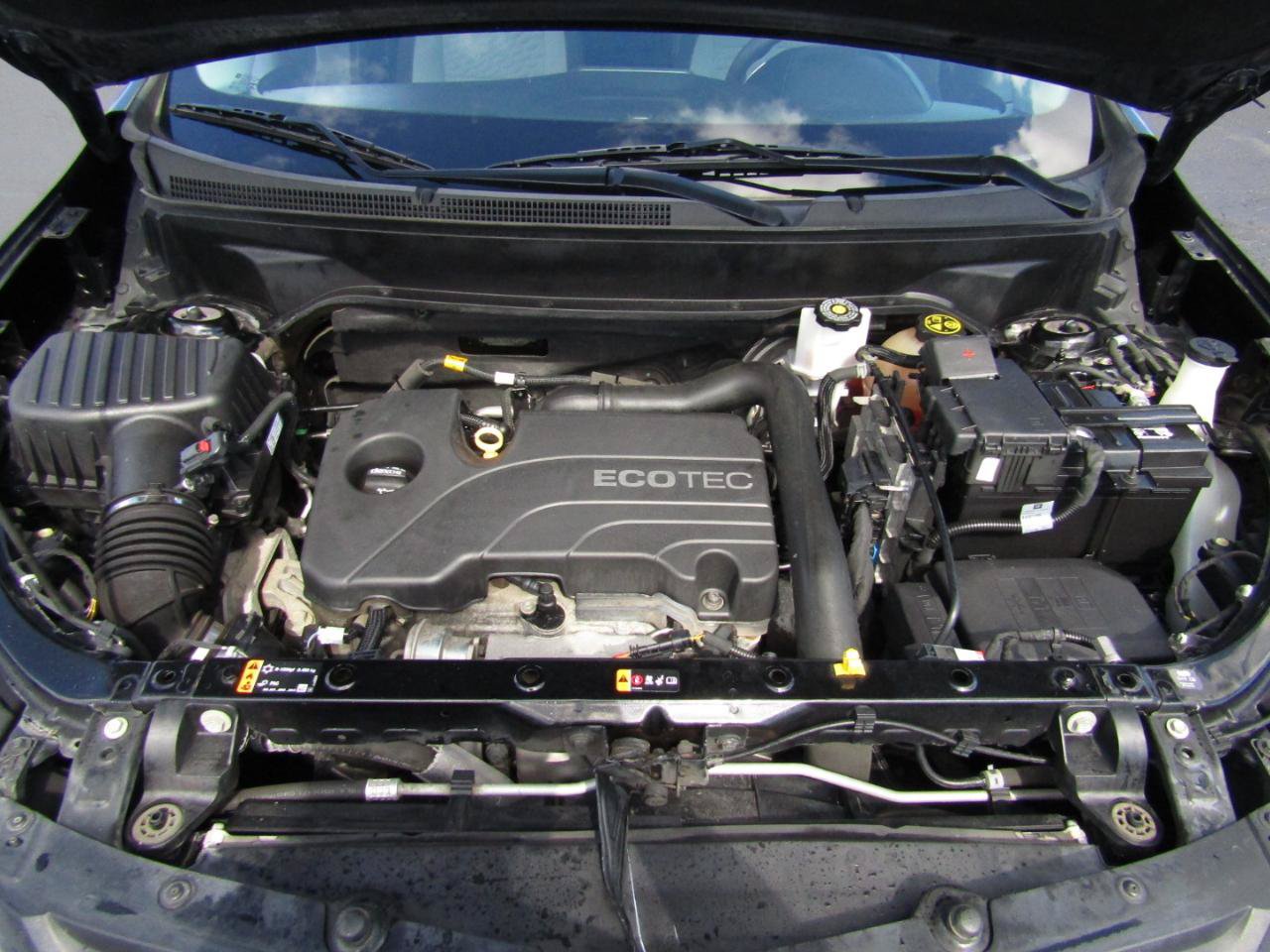 Used 2020 Chevrolet Equinox LS w/ LS Convenience Package FWD image 25