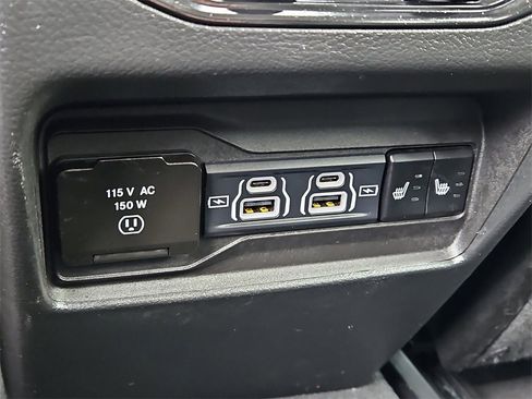 Used 2023 Jeep Grand Cherokee 4WD 4xe image 24