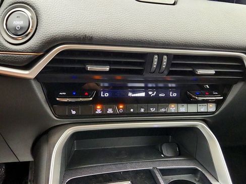 Used 2025 MAZDA CX-90 Plug-In Hybrid w/ Preferred AWD/4WD image 18