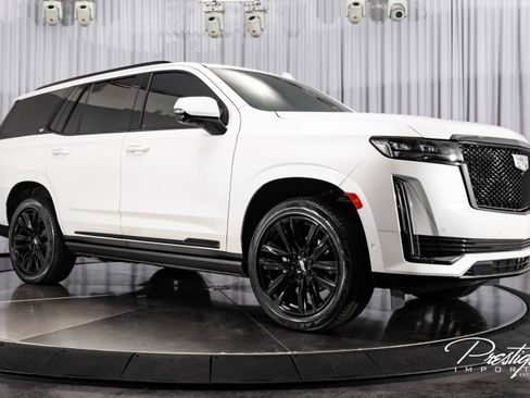 Used 2021 Cadillac Escalade Sport w/ Driver Assist Tech Package image 22