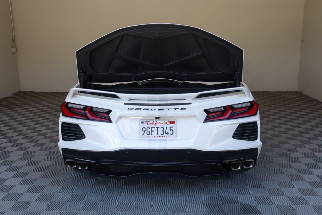 Used 2023 Chevrolet Corvette Stingray Premium Conv w/ Z51 Performance Package RWD image 9
