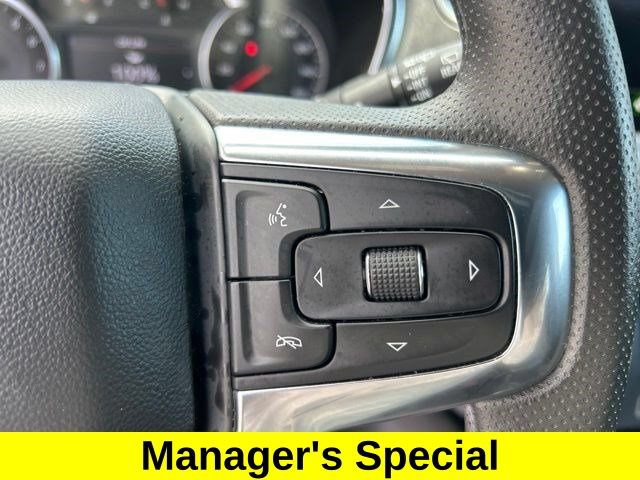 Used 2025 Chevrolet Blazer LT FWD image 17
