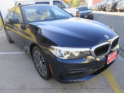 Used 2019 BMW 530i xDrive image 12