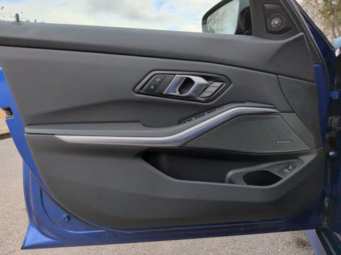 Certified 2025 BMW M340i Sedan image 27