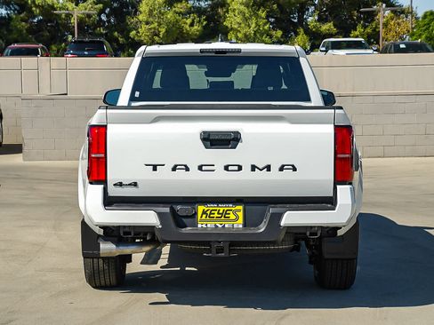 New 2025 Toyota Tacoma TRD Sport image 5