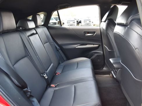Used 2024 Toyota Venza XLE AWD/4WD image 31