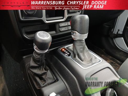 Used 2023 Jeep Wrangler Sport AWD/4WD image 27