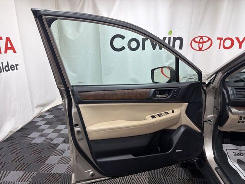 Used 2015 Subaru Outback 2.5i Limited image 21