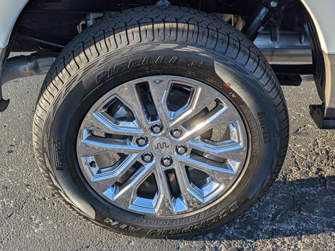 New 2025 Ford F150 King Ranch w/ FX4 Off-Road Package image 26