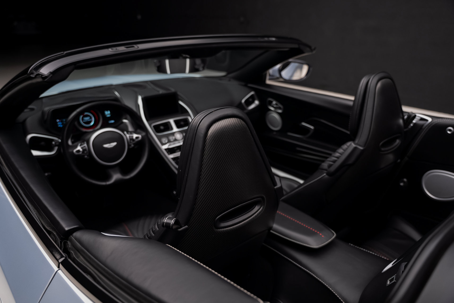 Used 2019 Aston Martin DB11 Volante RWD image 71