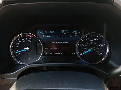 Used 2017 Ford F250 Lariat w/ Chrome Package AWD/4WD image 18
