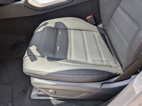 New 2026 Mercedes-Benz GLE 450 4MATIC Coupe image 4