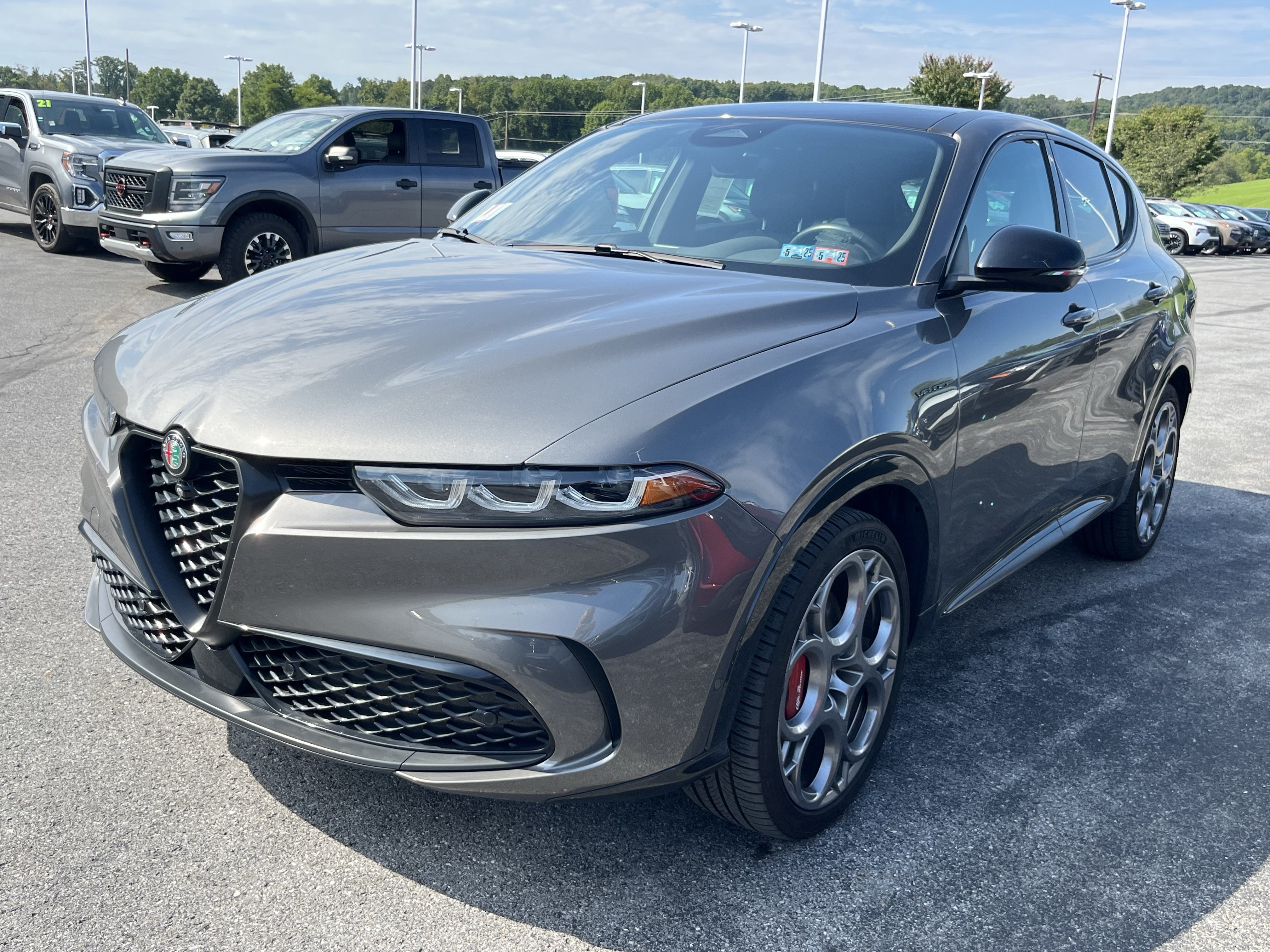 Used 2024 Alfa Romeo Tonale Veloce AWD/4WD image 5