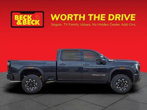 New 2026 GMC Sierra 2500 AT4X image 4